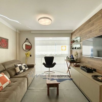 Apartamento com 127m², 3 quartos (sendo 3 suítes), 2 garagens, no bairro Jurerê em Florianópolis