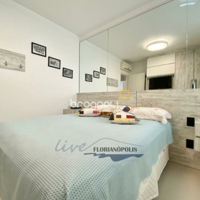 Apartamento com 127m², 3 quartos (sendo 3 suítes), 2 garagens, no bairro Jurerê em Florianópolis