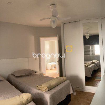 Apartamento com 99m², 2 quartos, 1 garagem, no bairro Centro em Florianópolis