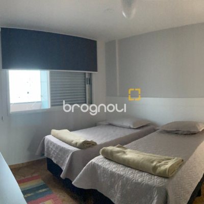 Apartamento com 99m², 2 quartos, 1 garagem, no bairro Centro em Florianópolis