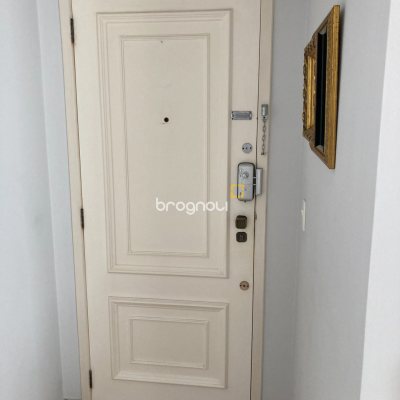 Apartamento com 99m², 2 quartos, 1 garagem, no bairro Centro em Florianópolis