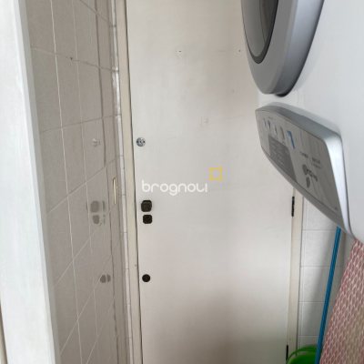 Apartamento com 99m², 2 quartos, 1 garagem, no bairro Centro em Florianópolis