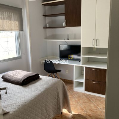 Apartamento com 99m², 2 quartos, 1 garagem, no bairro Centro em Florianópolis