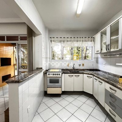 Apartamento com 74m², 2 quartos (sendo 1 suíte), 1 garagem, no bairro Coqueiros em Florianópolis