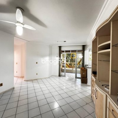 Apartamento com 74m², 2 quartos (sendo 1 suíte), 1 garagem, no bairro Coqueiros em Florianópolis