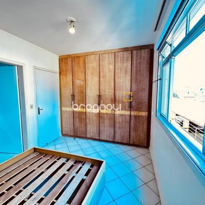 Apartamento com 74m², 2 quartos (sendo 1 suíte), 1 garagem, no bairro Coqueiros em Florianópolis