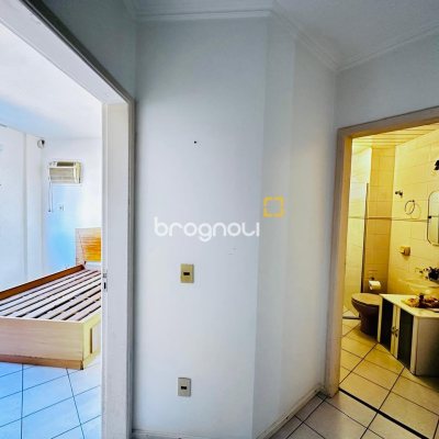 Apartamento com 74m², 2 quartos (sendo 1 suíte), 1 garagem, no bairro Coqueiros em Florianópolis