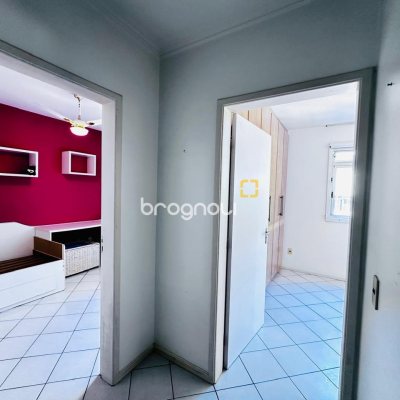 Apartamento com 74m², 2 quartos (sendo 1 suíte), 1 garagem, no bairro Coqueiros em Florianópolis