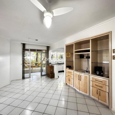 Apartamento com 74m², 2 quartos (sendo 1 suíte), 1 garagem, no bairro Coqueiros em Florianópolis