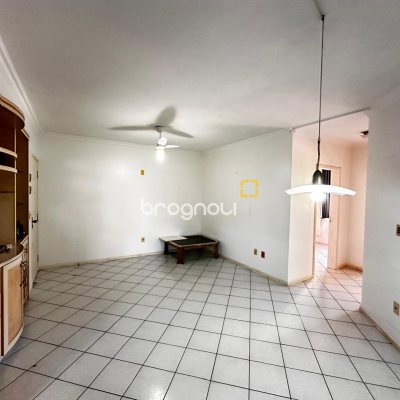 Apartamento com 74m², 2 quartos (sendo 1 suíte), 1 garagem, no bairro Coqueiros em Florianópolis