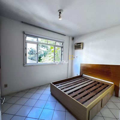 Apartamento com 74m², 2 quartos (sendo 1 suíte), 1 garagem, no bairro Coqueiros em Florianópolis