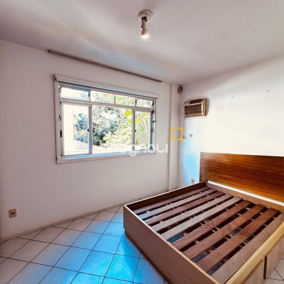 Apartamento com 74m², 2 quartos (sendo 1 suíte), 1 garagem, no bairro Coqueiros em Florianópolis