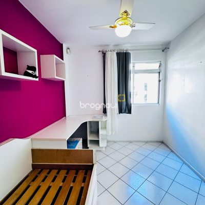 Apartamento com 74m², 2 quartos (sendo 1 suíte), 1 garagem, no bairro Coqueiros em Florianópolis