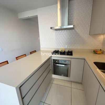 Casa com 68m², 2 quartos, 1 garagem, no bairro Potecas em São José