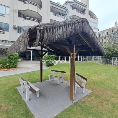 Apartamento com 103m², 2 quartos, 1 garagem, no bairro Jurerê em Florianópolis