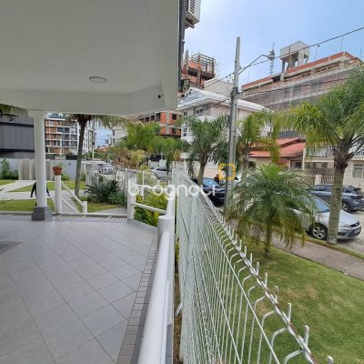Apartamento com 103m², 2 quartos, 1 garagem, no bairro Jurerê em Florianópolis