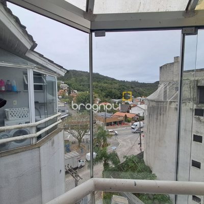 Apartamento com 103m², 2 quartos, 1 garagem, no bairro Jurerê em Florianópolis