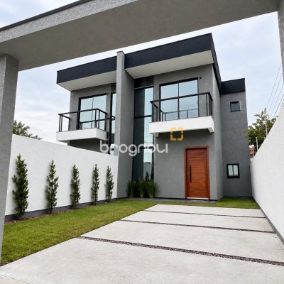 Casa com 110m², 3 quartos (sendo 2 suítes), 1 garagem, no bairro Ingleses em Florianópolis