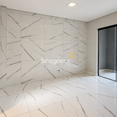 Casa com 110m², 3 quartos (sendo 2 suítes), 1 garagem, no bairro Ingleses em Florianópolis