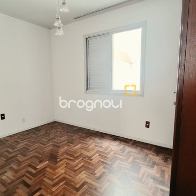 Apartamento com 131m², 3 quartos, 1 garagem, no bairro Centro em Florianópolis