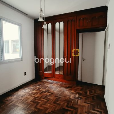 Apartamento com 131m², 3 quartos, 1 garagem, no bairro Centro em Florianópolis