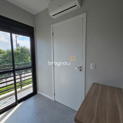 Casa com 79m², 2 quartos (sendo 2 suítes), 1 garagem, no bairro Cachoeira do Bom Jesus em Florianópolis
