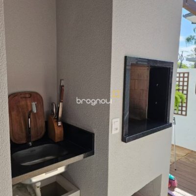 Casa com 79m², 2 quartos (sendo 2 suítes), 1 garagem, no bairro Cachoeira do Bom Jesus em Florianópolis