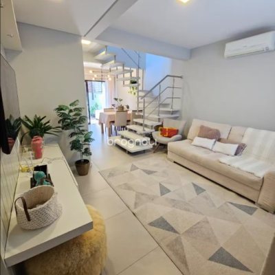 Casa com 79m², 2 quartos (sendo 2 suítes), 1 garagem, no bairro Cachoeira do Bom Jesus em Florianópolis