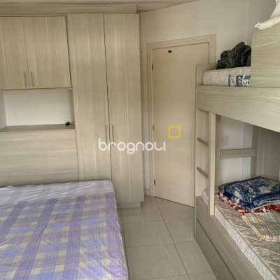 Apartamento com 125m², 3 quartos (sendo 1 suíte), 2 garagens, no bairro Palmas em Governador Celso Ramos