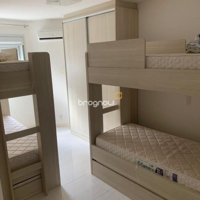 Apartamento com 125m², 3 quartos (sendo 1 suíte), 2 garagens, no bairro Palmas em Governador Celso Ramos