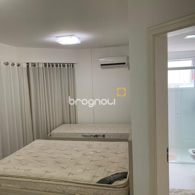 Apartamento com 125m², 3 quartos (sendo 1 suíte), 2 garagens, no bairro Palmas em Governador Celso Ramos