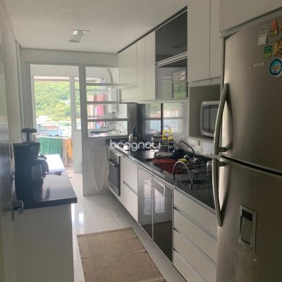 Apartamento com 125m², 3 quartos (sendo 1 suíte), 2 garagens, no bairro Palmas em Governador Celso Ramos