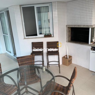 Apartamento com 125m², 3 quartos (sendo 1 suíte), 2 garagens, no bairro Palmas em Governador Celso Ramos