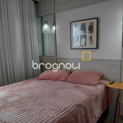Apartamento com 81m², 3 quartos (sendo 1 suíte), 2 garagens, no bairro Capoeiras em Florianópolis