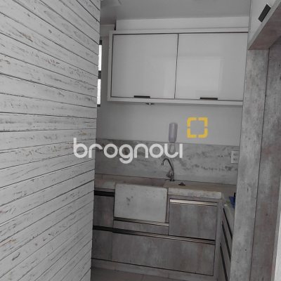 Apartamento com 42m², 1 quarto, no bairro Centro em Florianópolis