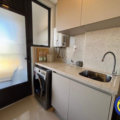 Apartamento com 102m², 3 quartos, 1 suíte, 2 garagens, no bairro Agronômica em Florianópolis