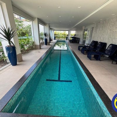 Apartamento com 102m², 3 quartos, 1 suíte, 2 garagens, no bairro Agronômica em Florianópolis