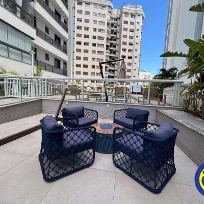 Apartamento com 102m², 3 quartos, 1 suíte, 2 garagens, no bairro Agronômica em Florianópolis