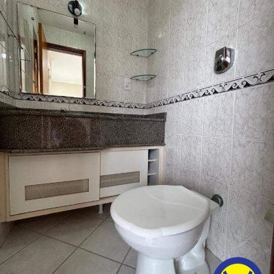 Apartamento com 127m², 3 quartos (sendo 1 suíte), 2 garagens, no bairro Centro em Florianópolis