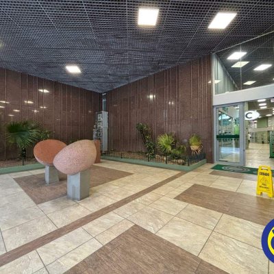 Salas/Conjuntos com 33m², no bairro Centro em Florianópolis