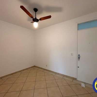 Salas/Conjuntos com 33m², no bairro Centro em Florianópolis