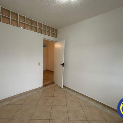 Salas/Conjuntos com 33m², no bairro Centro em Florianópolis