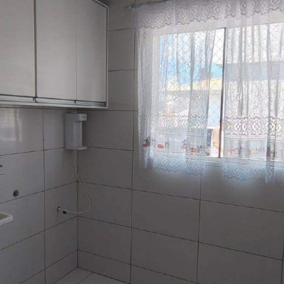 Apartamento com 59m², 2 quartos, 1 garagem, no bairro Nova Palhoça em Palhoça