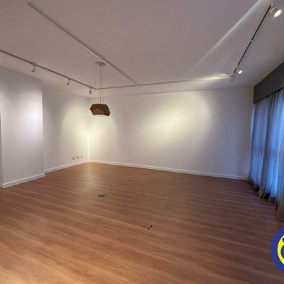 Salas/Conjuntos com 30m², 1 garagem, no bairro Itacorubi em Florianópolis