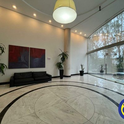 Salas/Conjuntos com 30m², 1 garagem, no bairro Itacorubi em Florianópolis