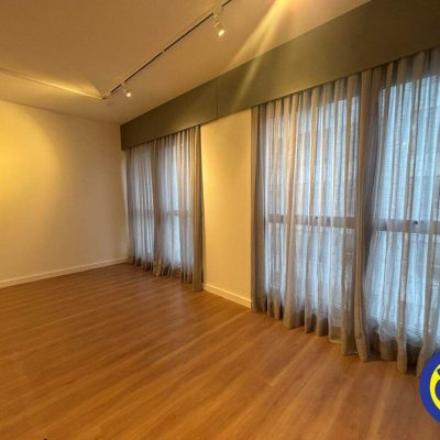 Salas/Conjuntos com 30m², 1 garagem, no bairro Itacorubi em Florianópolis