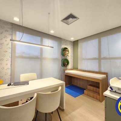 Salas/Conjuntos com 116m², 2 garagens, no bairro Centro em Florianópolis