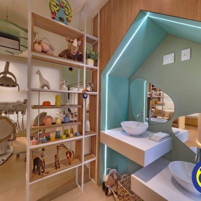 Salas/Conjuntos com 116m², 2 garagens, no bairro Centro em Florianópolis