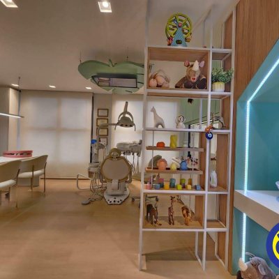 Salas/Conjuntos com 116m², 2 garagens, no bairro Centro em Florianópolis