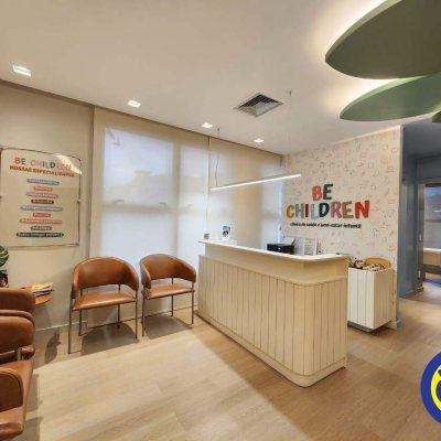 Salas/Conjuntos com 116m², 2 garagens, no bairro Centro em Florianópolis